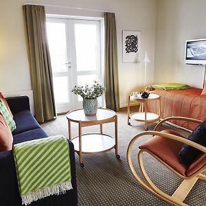 Ascot Apartments